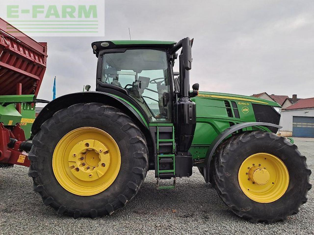 John Deere 6250r - Farm tractor: picture 1 John Deere 6250r - Farm tractor: picture 1