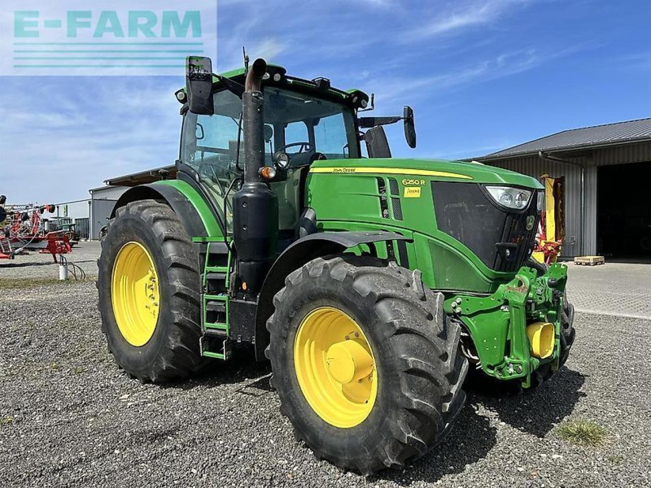 John Deere 6250r - Farm tractor: picture 5 John Deere 6250r - Farm tractor: picture 5