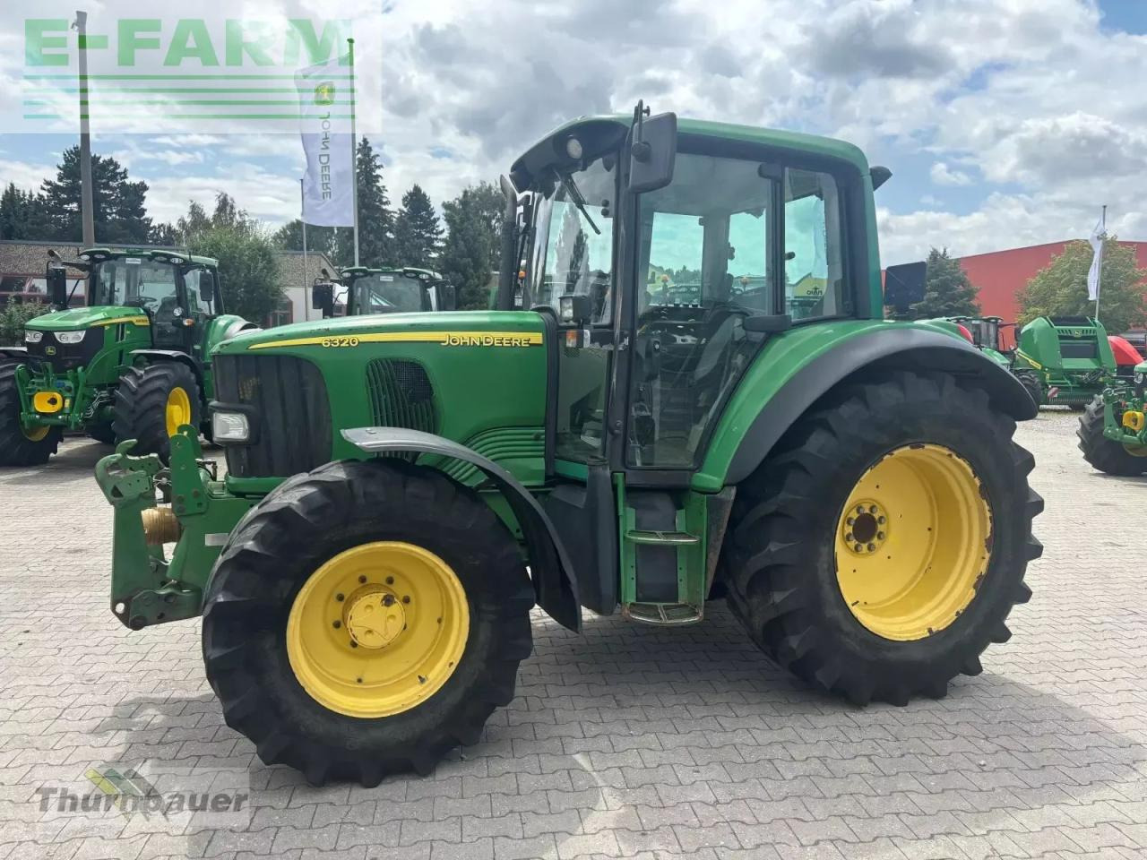John Deere 6320 premium - Farm tractor: picture 1 John Deere 6320 premium - Farm tractor: picture 1
