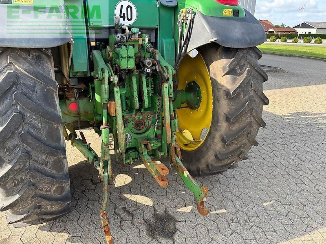 John Deere 6420 - Farm tractor: picture 4 John Deere 6420 - Farm tractor: picture 4