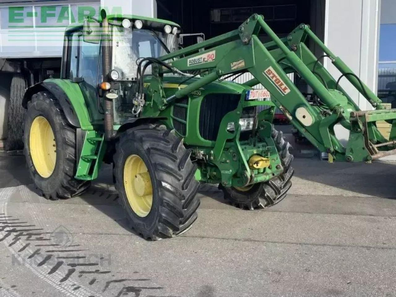 John Deere 6630 premium - Farm tractor: picture 1 John Deere 6630 premium - Farm tractor: picture 1