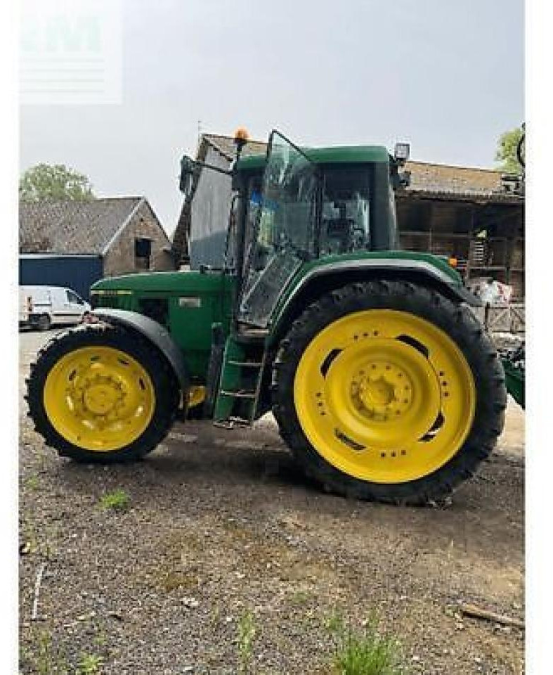 John Deere 6910 - Farm tractor: picture 1 John Deere 6910 - Farm tractor: picture 1