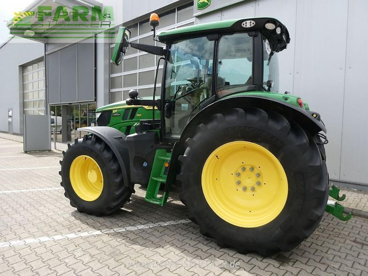 John Deere 6r 150 - Farm tractor: picture 3 John Deere 6r 150 - Farm tractor: picture 3