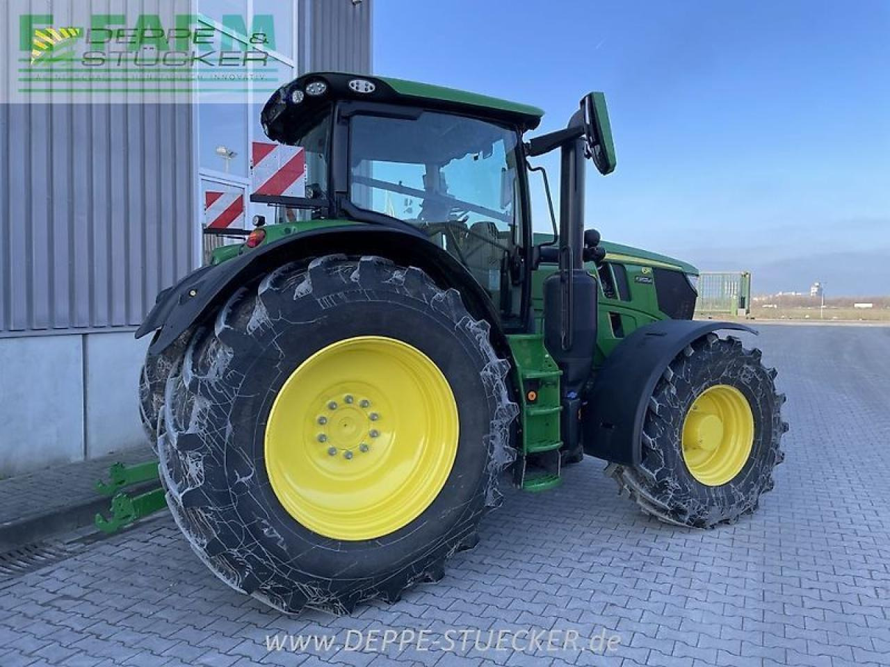 John Deere 6r 175 - Farm tractor: picture 3 John Deere 6r 175 - Farm tractor: picture 3