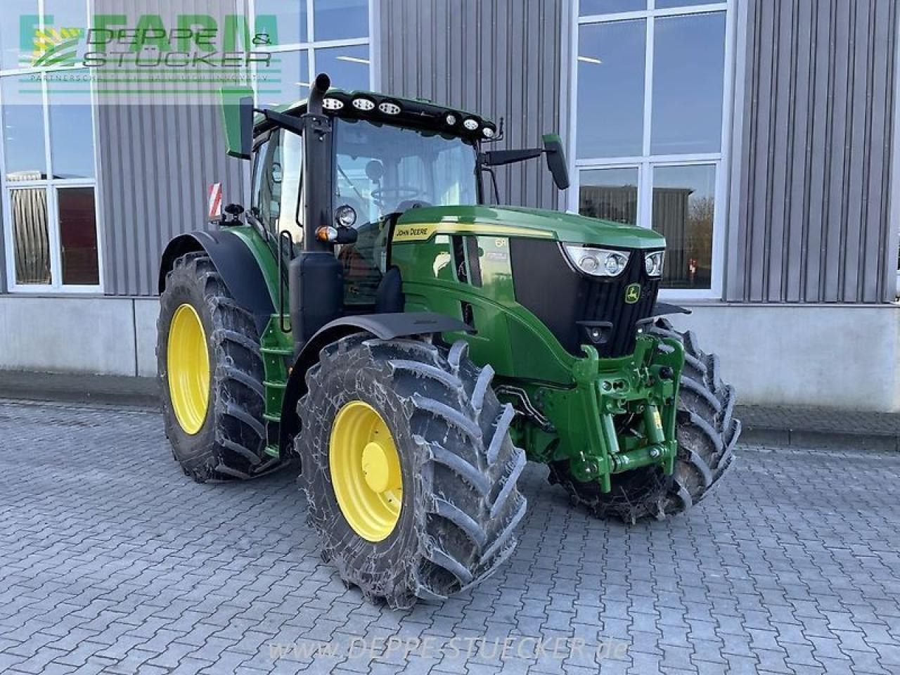John Deere 6r 175 - Farm tractor: picture 5 John Deere 6r 175 - Farm tractor: picture 5