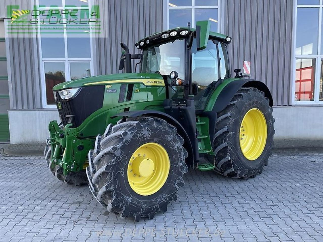 John Deere 6r 175 - Farm tractor: picture 1 John Deere 6r 175 - Farm tractor: picture 1