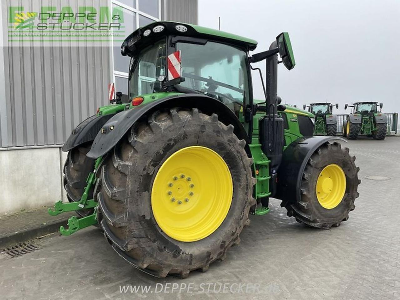 John Deere 6r 175 - Farm tractor: picture 2 John Deere 6r 175 - Farm tractor: picture 2