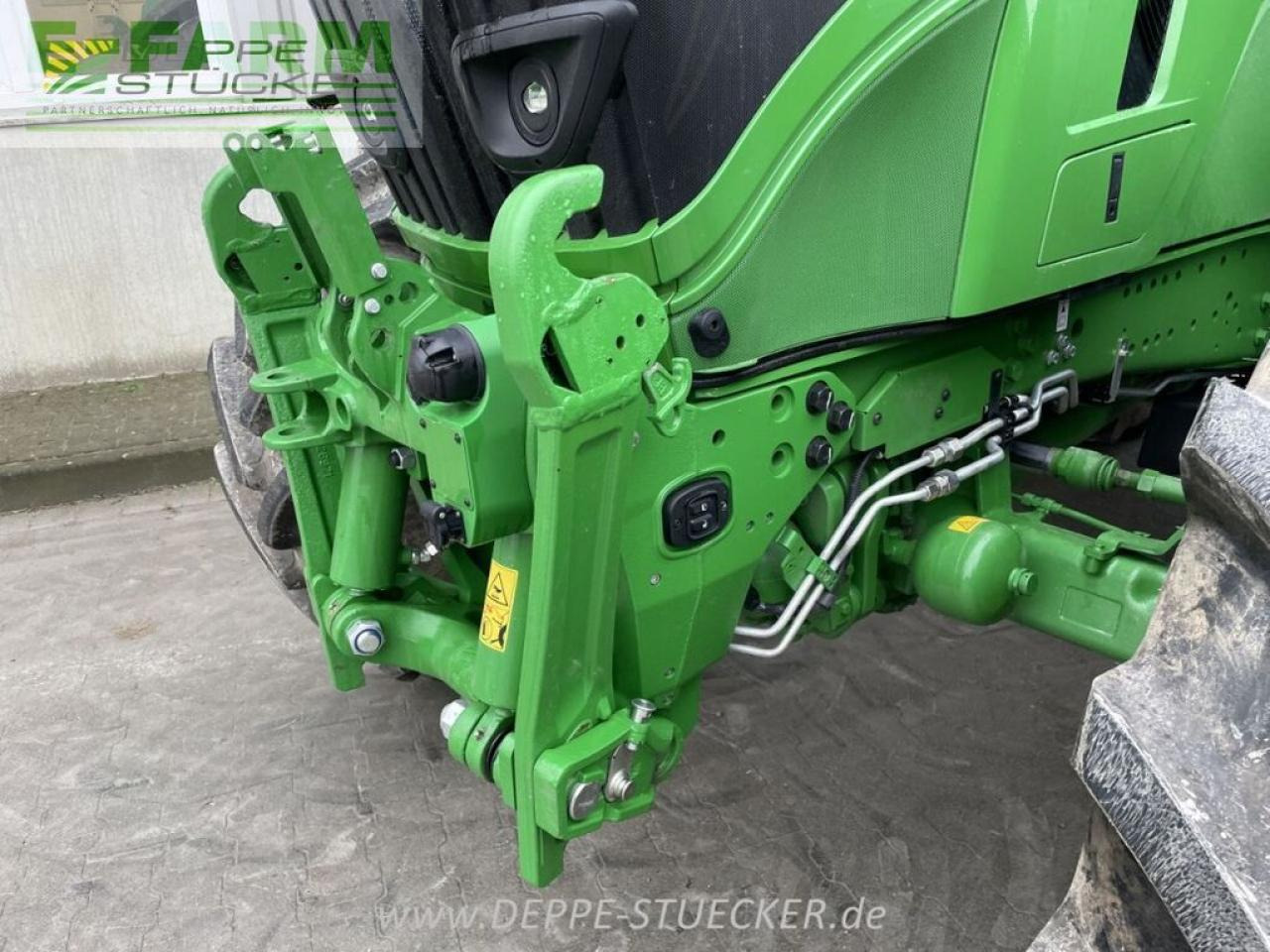 John Deere 6r 175 - Farm tractor: picture 5 John Deere 6r 175 - Farm tractor: picture 5
