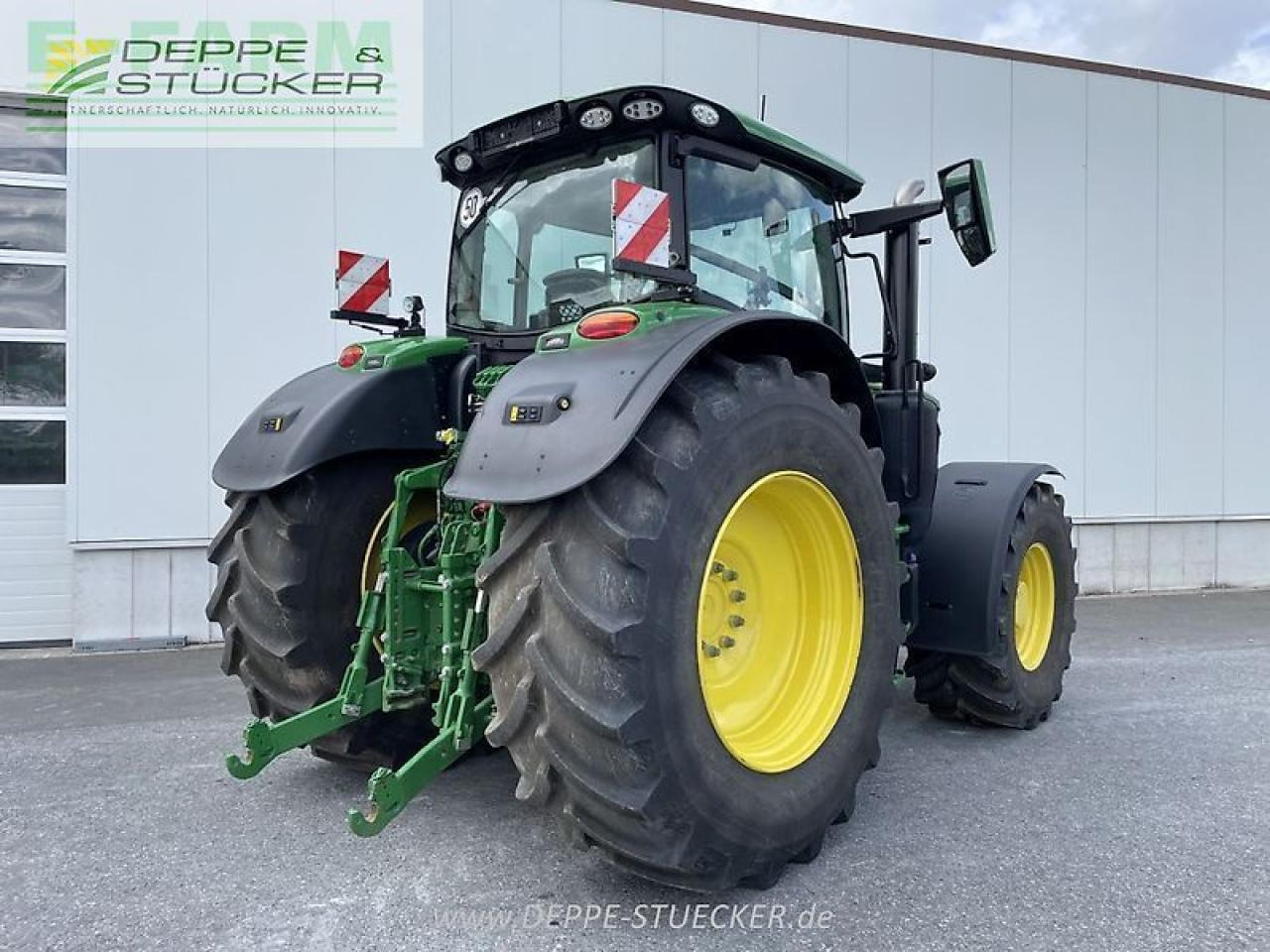 John Deere 6r 175 - Farm tractor: picture 4 John Deere 6r 175 - Farm tractor: picture 4