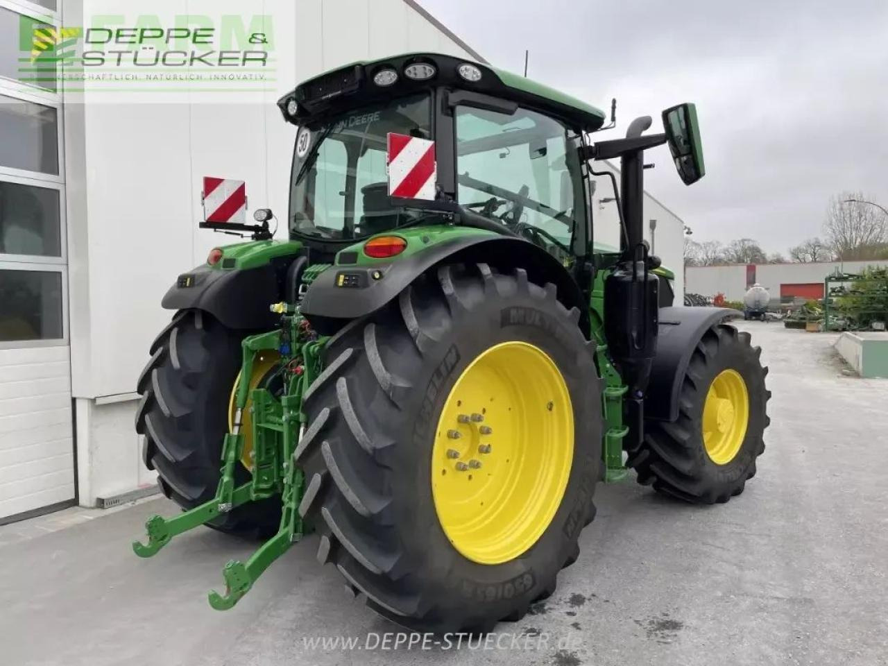 John Deere 6r 185 - Farm tractor: picture 2 John Deere 6r 185 - Farm tractor: picture 2