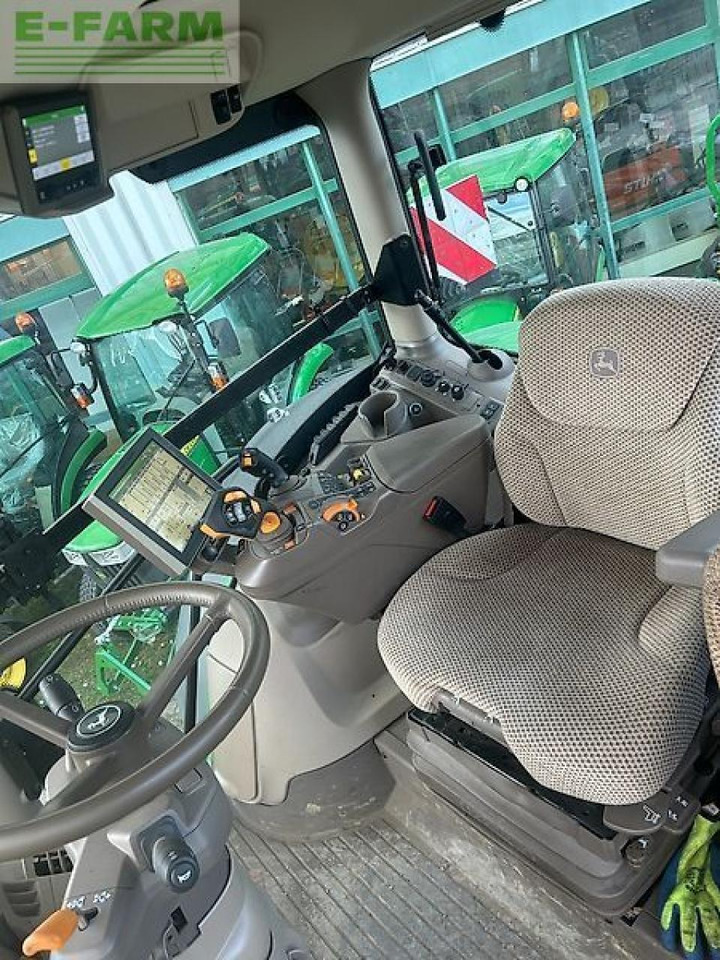 Farm tractor John Deere 6r 215: picture 9