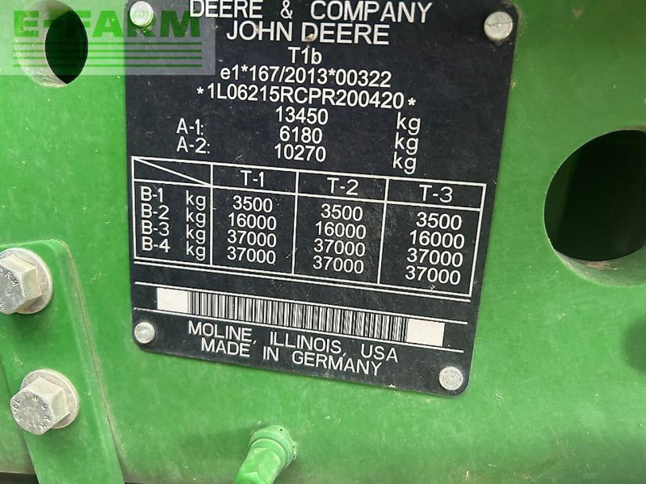 Farm tractor John Deere 6r 215: picture 12