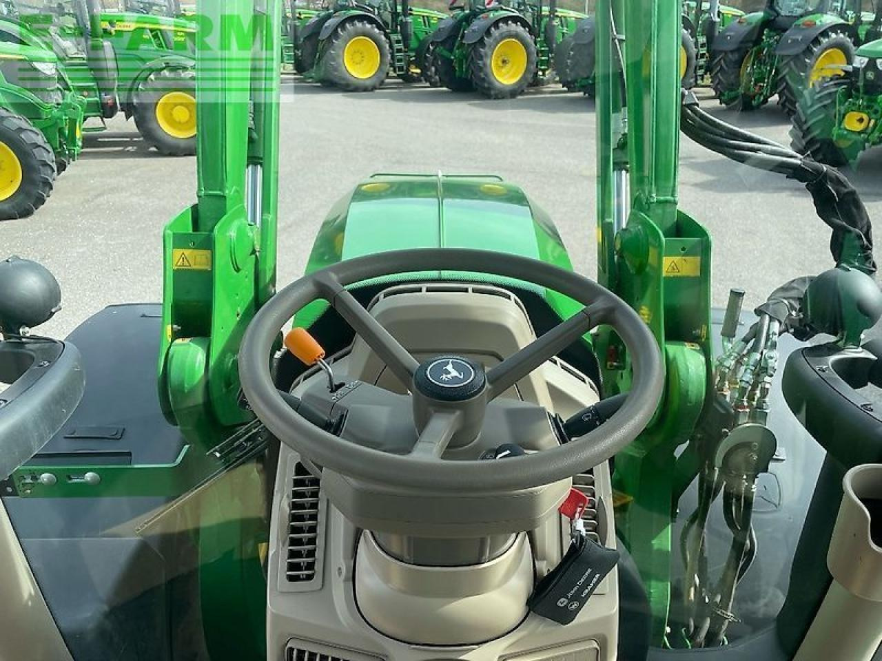 John Deere 6r185 / 6r 185 - Farm tractor: picture 5 John Deere 6r185 / 6r 185 - Farm tractor: picture 5