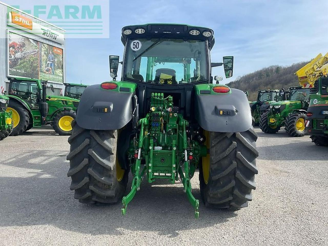 John Deere 6r185 / 6r 185 - Farm tractor: picture 3 John Deere 6r185 / 6r 185 - Farm tractor: picture 3