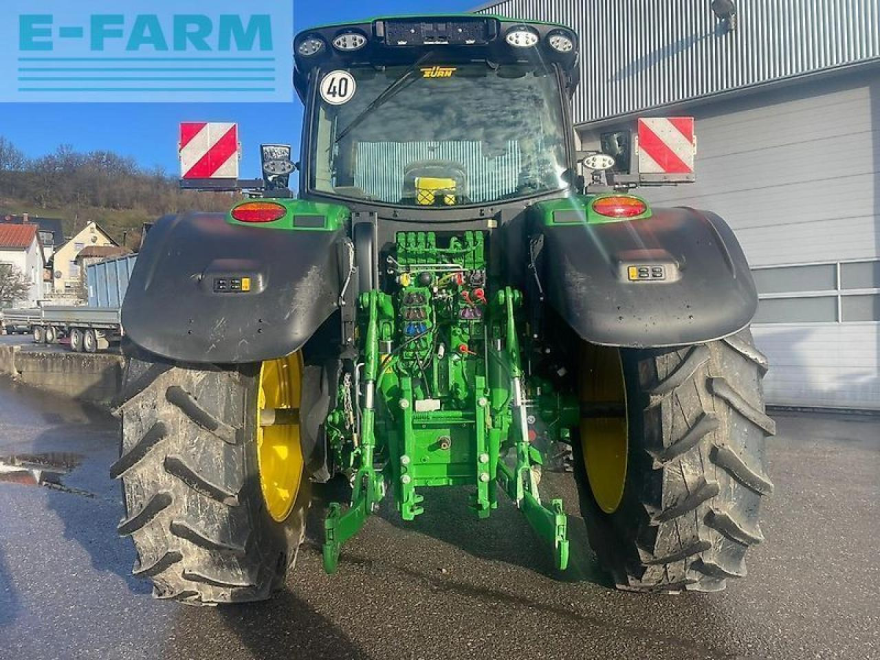 John Deere 6r185 / 6r 185 - Farm tractor: picture 4 John Deere 6r185 / 6r 185 - Farm tractor: picture 4