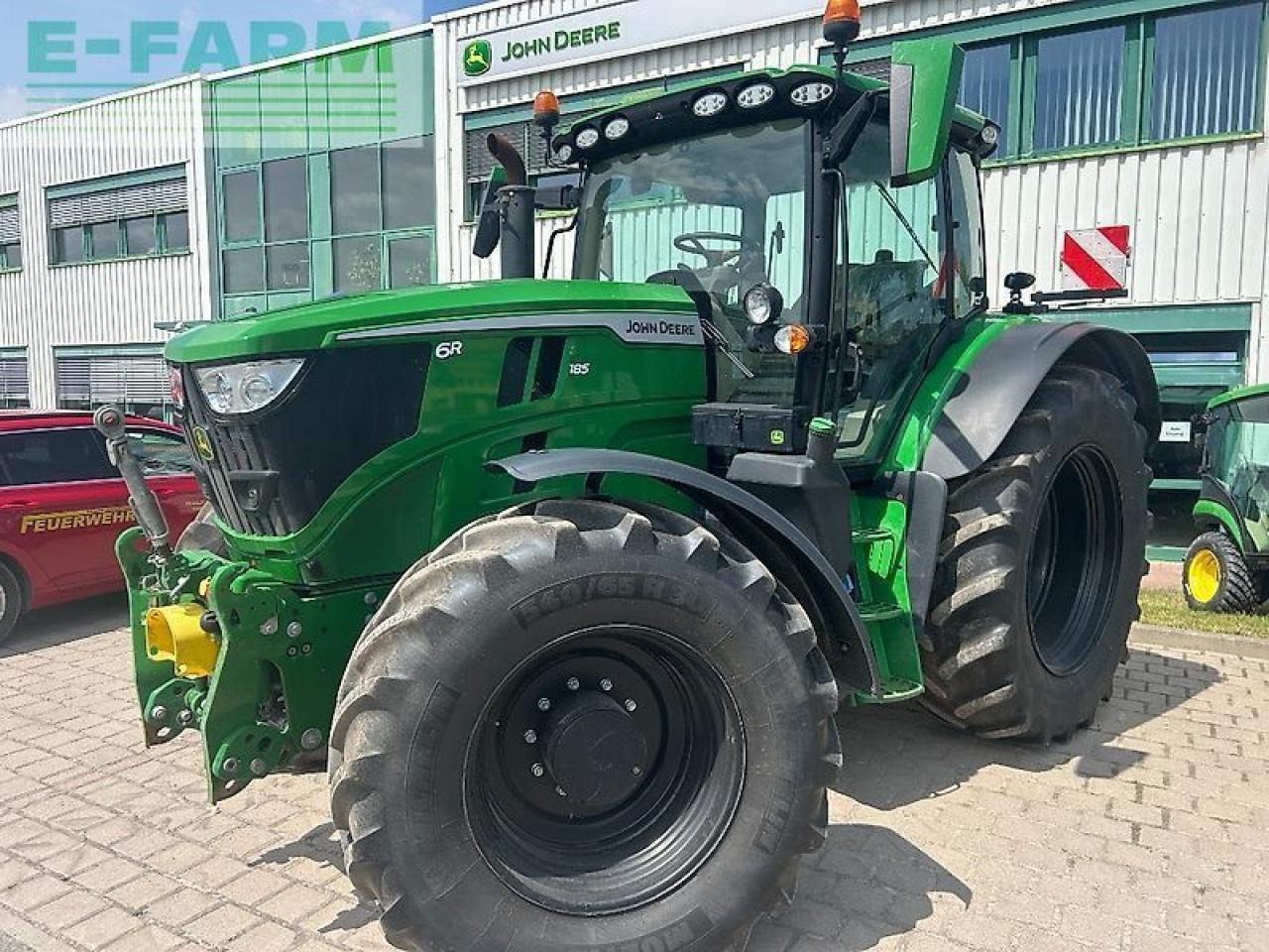John Deere 6r185 - Farm tractor: picture 1 John Deere 6r185 - Farm tractor: picture 1