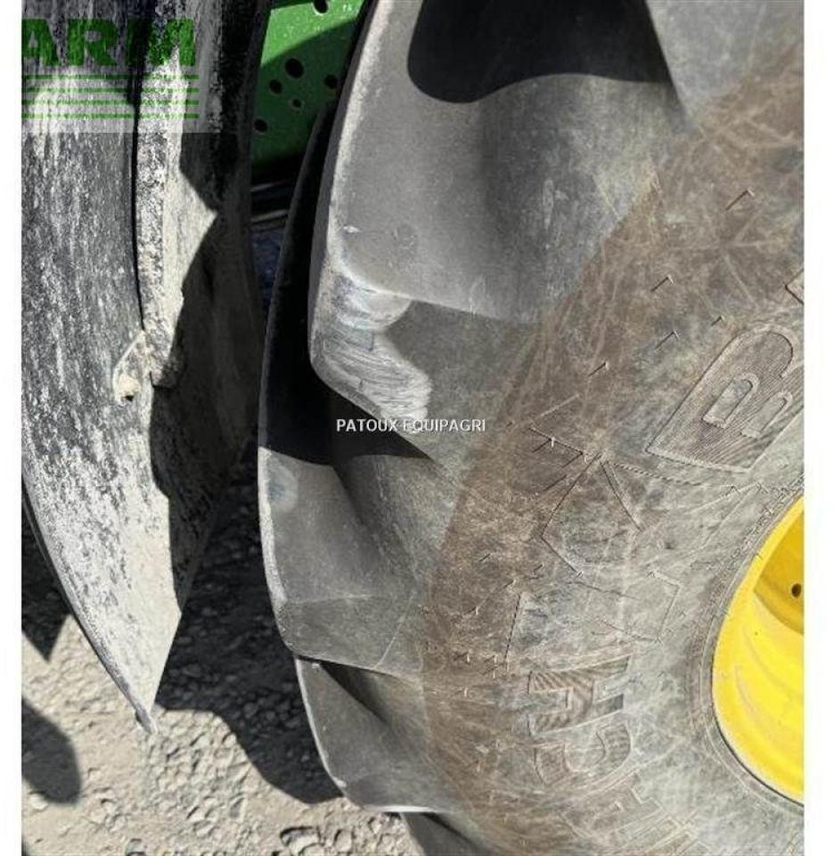 John Deere 6r215 - Farm tractor: picture 4 John Deere 6r215 - Farm tractor: picture 4