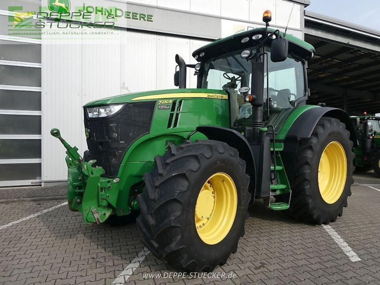 John Deere 7230r - Farm tractor: picture 2 John Deere 7230r - Farm tractor: picture 2