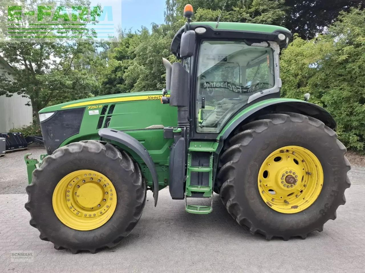 John Deere 7250 r - Farm tractor: picture 3 John Deere 7250 r - Farm tractor: picture 3