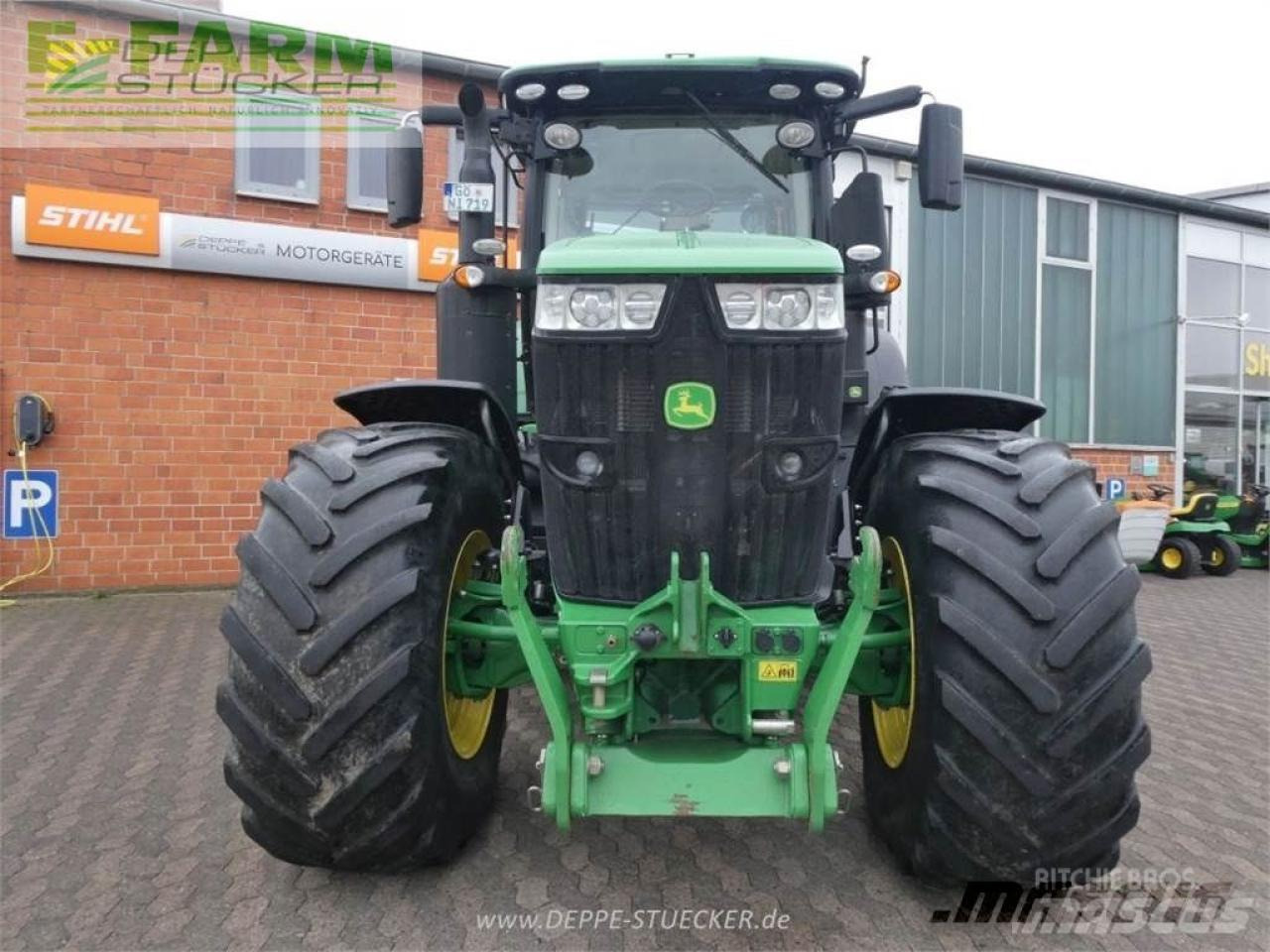 John Deere 7270r - Farm tractor: picture 3 John Deere 7270r - Farm tractor: picture 3