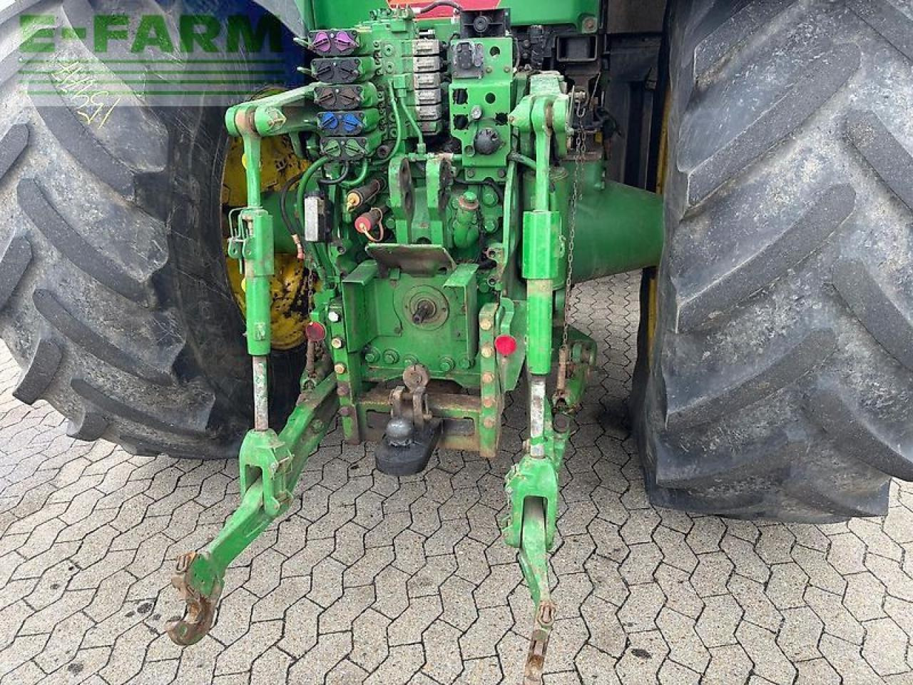 John Deere 7280r - Farm tractor: picture 3 John Deere 7280r - Farm tractor: picture 3