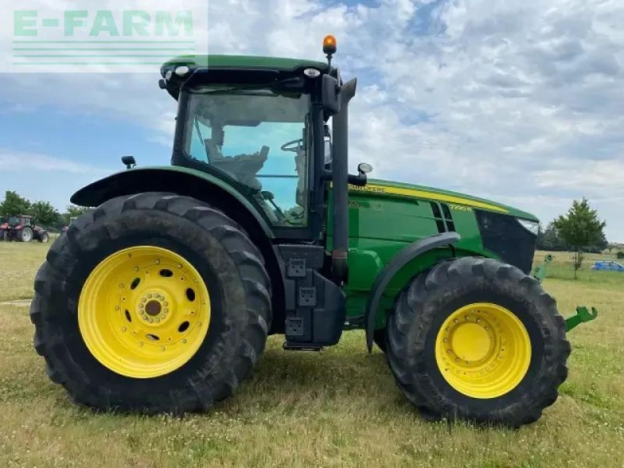 John Deere 7290r - Farm tractor: picture 4 John Deere 7290r - Farm tractor: picture 4