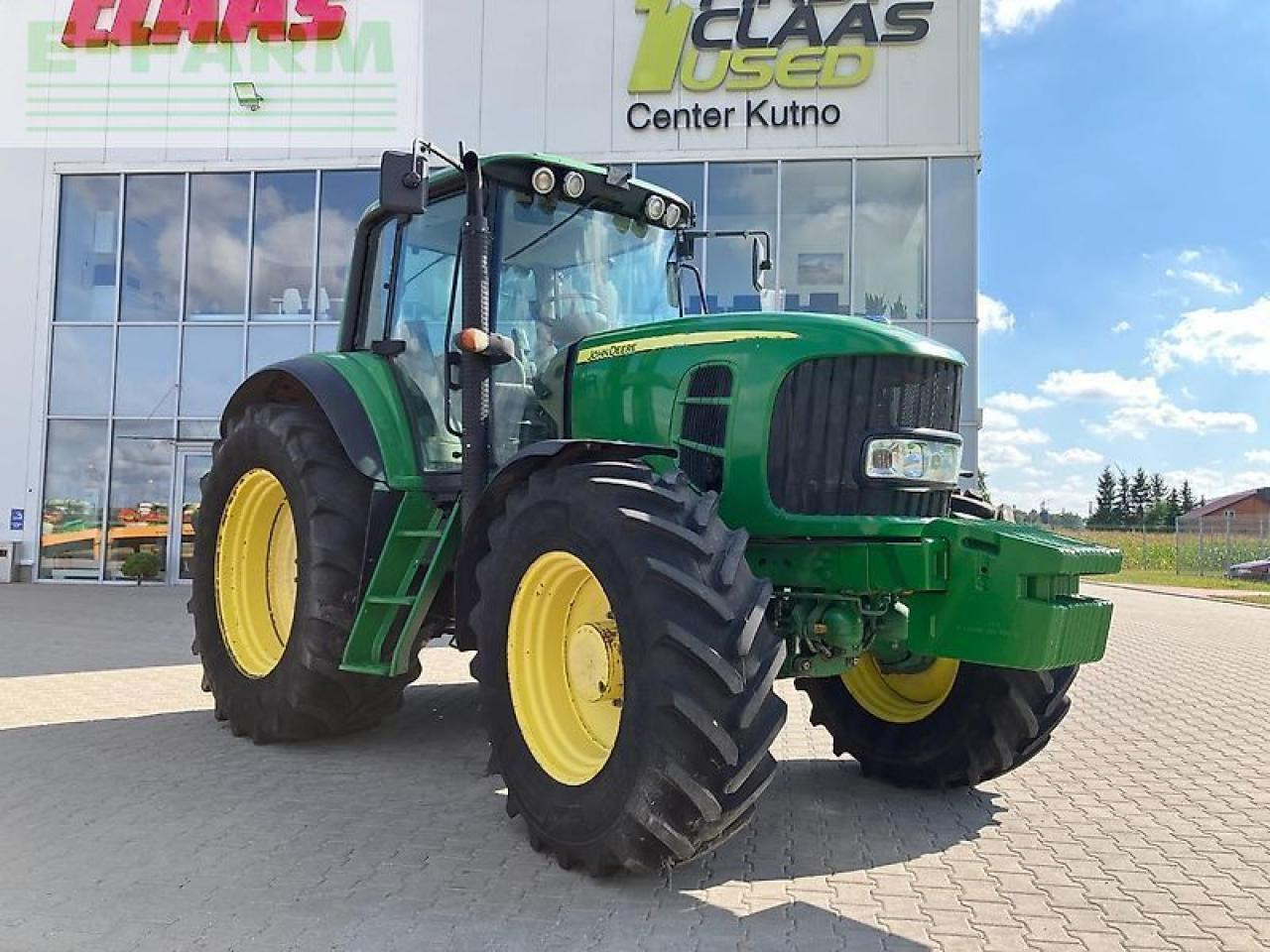 John Deere 7430 - Farm tractor: picture 1 John Deere 7430 - Farm tractor: picture 1