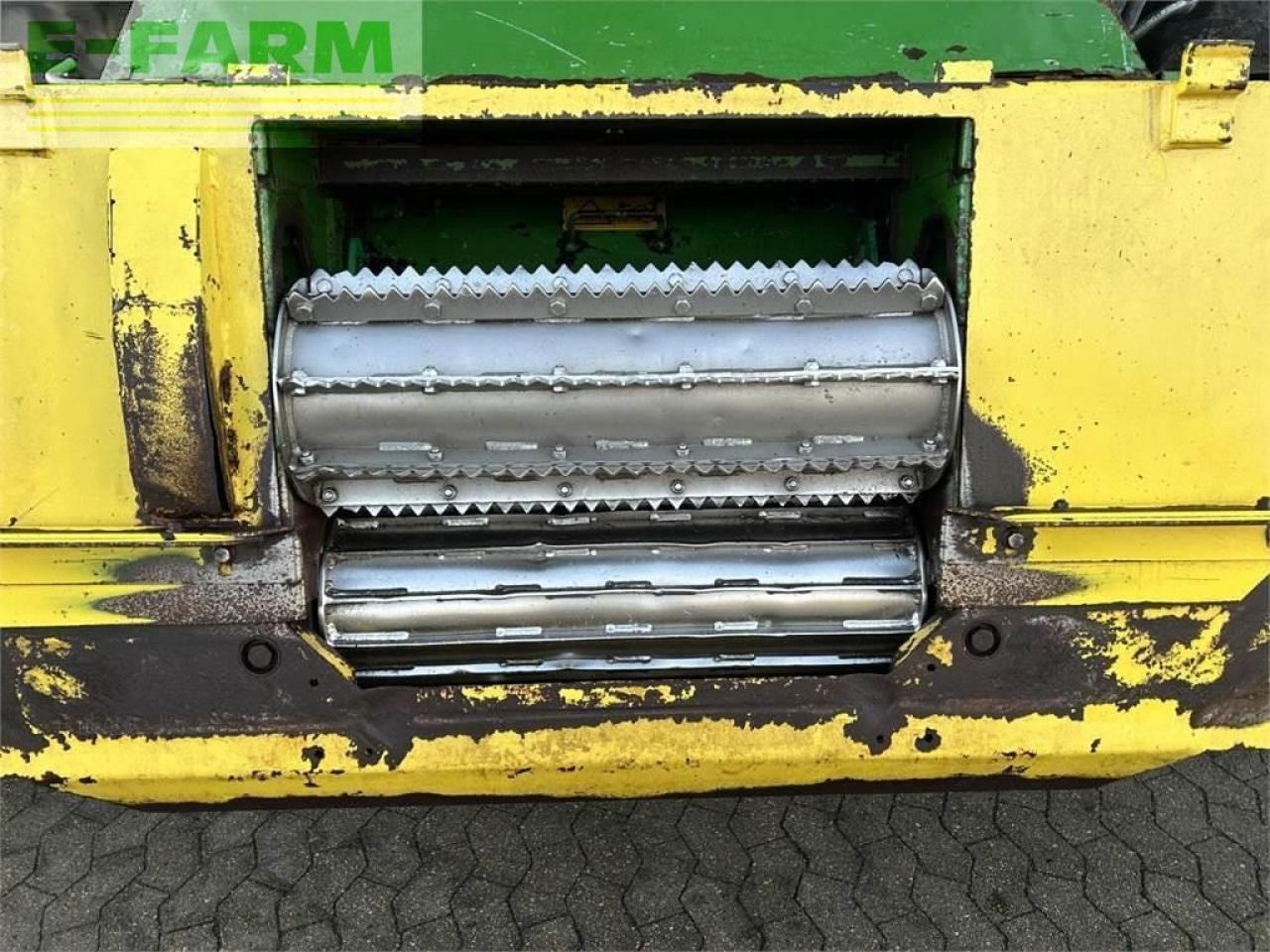 John Deere 7700 - Forage harvester attachment: picture 5 John Deere 7700 - Forage harvester attachment: picture 5