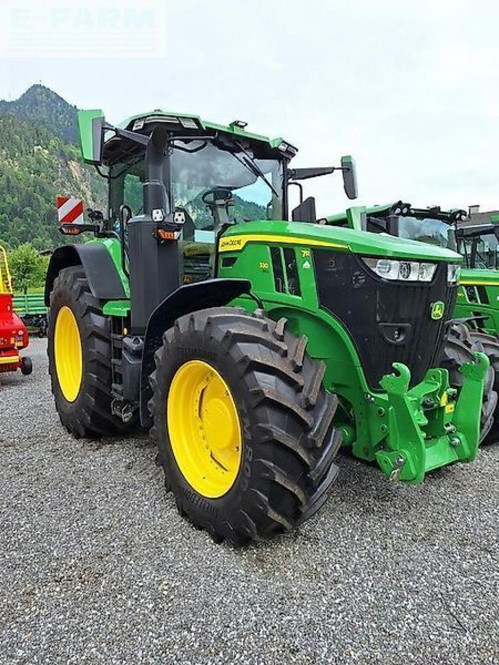 John Deere 7r 330 - Farm tractor: picture 1 John Deere 7r 330 - Farm tractor: picture 1