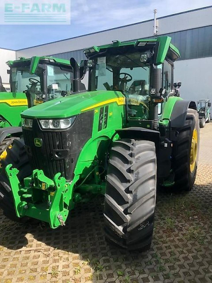 John Deere 7r 350 - Farm tractor: picture 1 John Deere 7r 350 - Farm tractor: picture 1