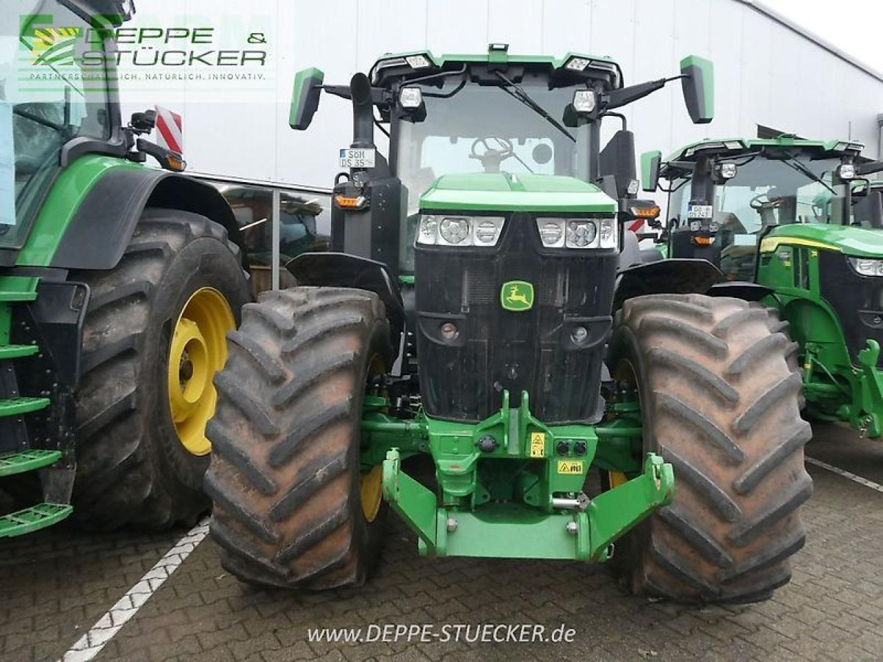 John Deere 7r 350 - Farm tractor: picture 3 John Deere 7r 350 - Farm tractor: picture 3