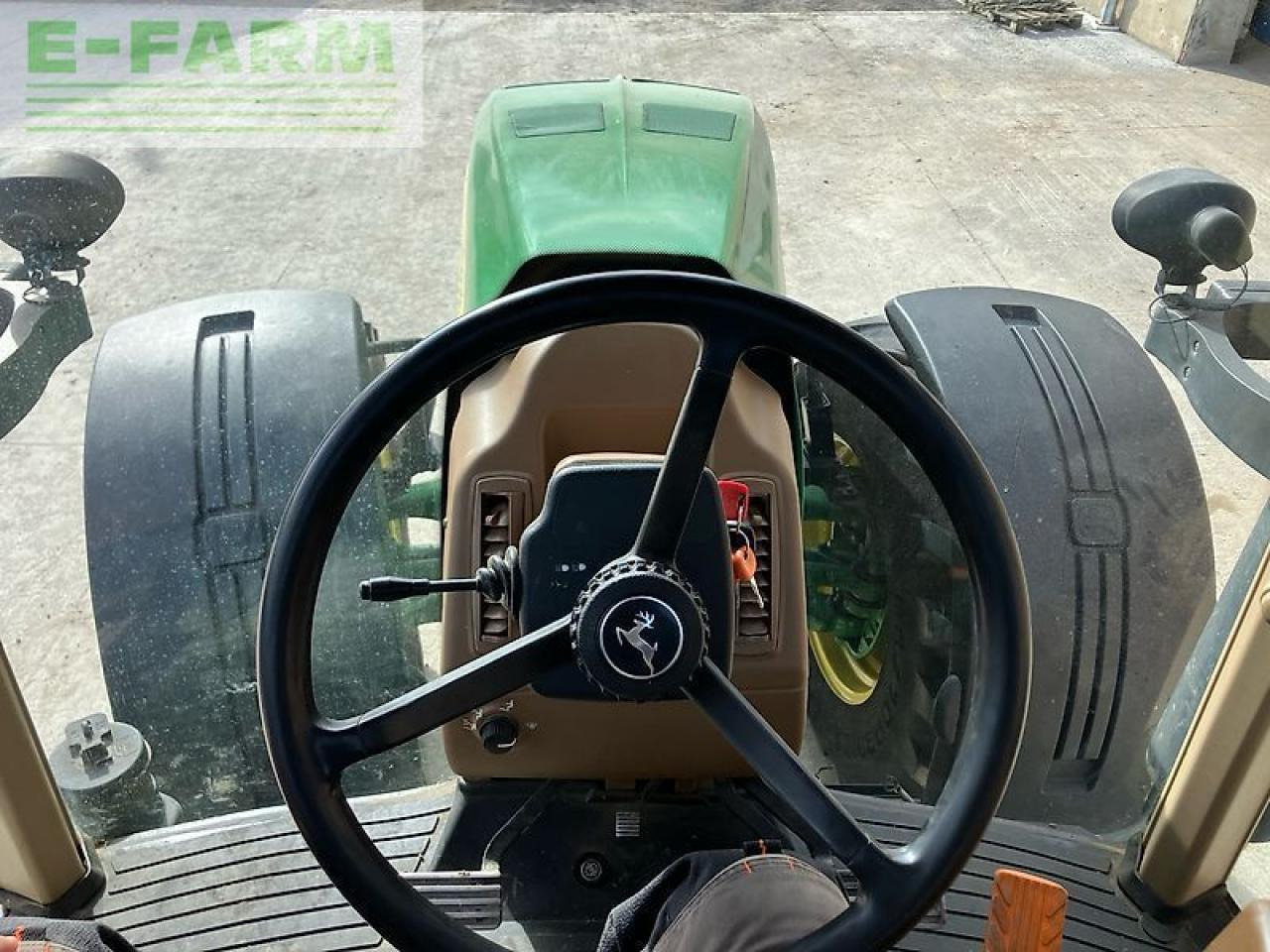 Farm tractor John Deere 8230 ils, powr shift: picture 33