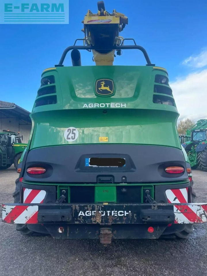 John Deere 8400 - Forage harvester: picture 5 John Deere 8400 - Forage harvester: picture 5