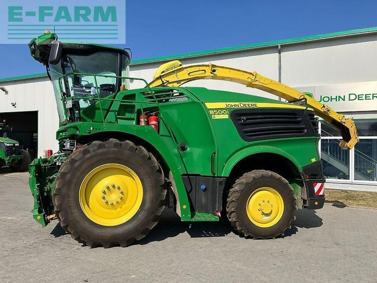 John Deere 8500 prodrive - Forage harvester: picture 4 John Deere 8500 prodrive - Forage harvester: picture 4