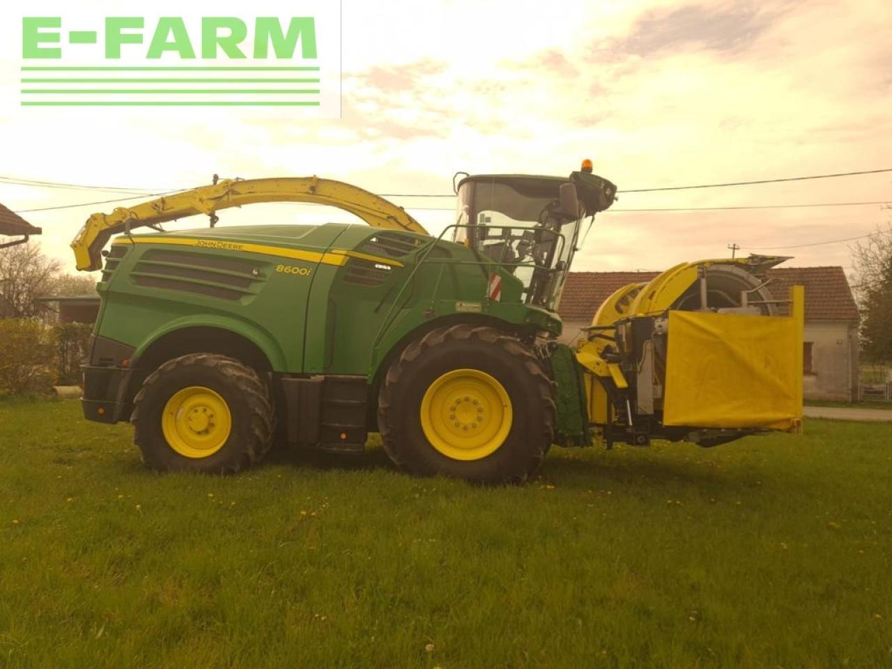 John Deere 8600 i - Forage harvester: picture 2 John Deere 8600 i - Forage harvester: picture 2