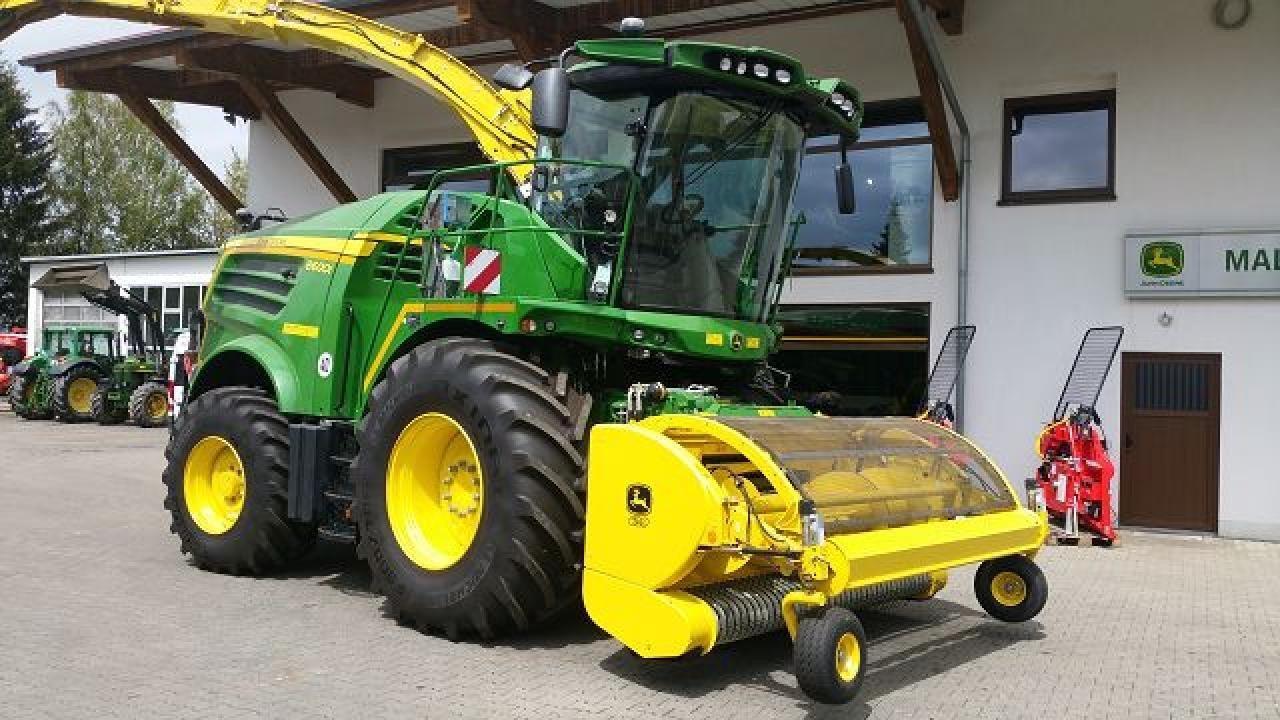 John Deere 8600i - Forage harvester: picture 3 John Deere 8600i - Forage harvester: picture 3