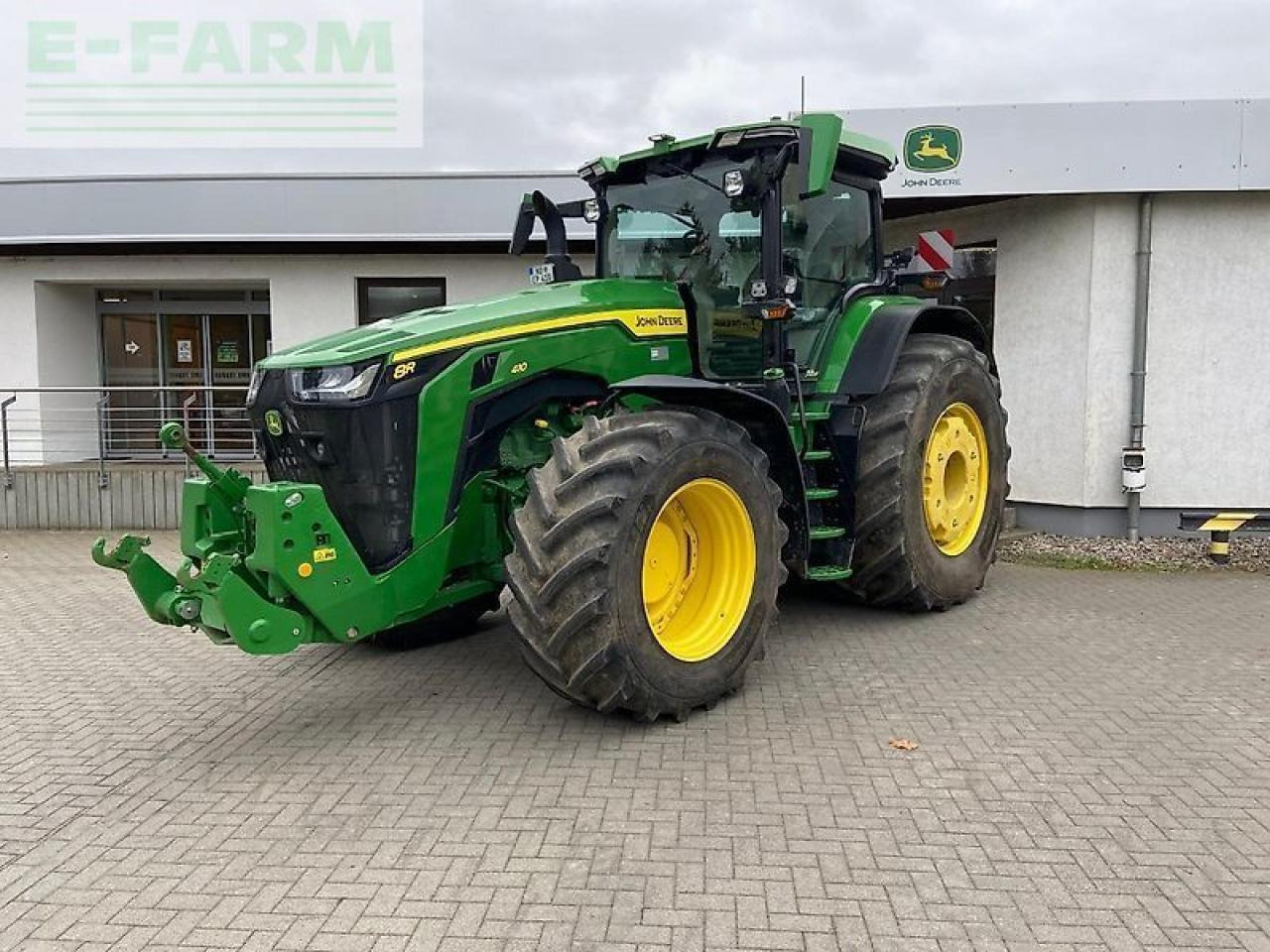 John Deere 8r 410 my23 eap 50 - Farm tractor: picture 1 John Deere 8r 410 my23 eap 50 - Farm tractor: picture 1