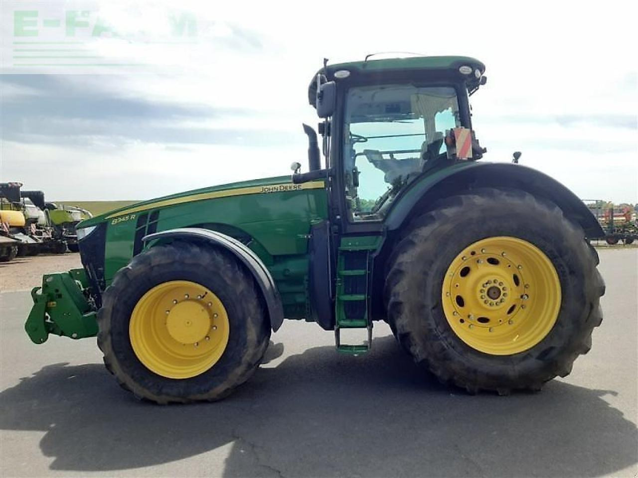 John Deere gebr. traktor john deere 8345r - Farm tractor: picture 2 John Deere gebr. traktor john deere 8345r - Farm tractor: picture 2