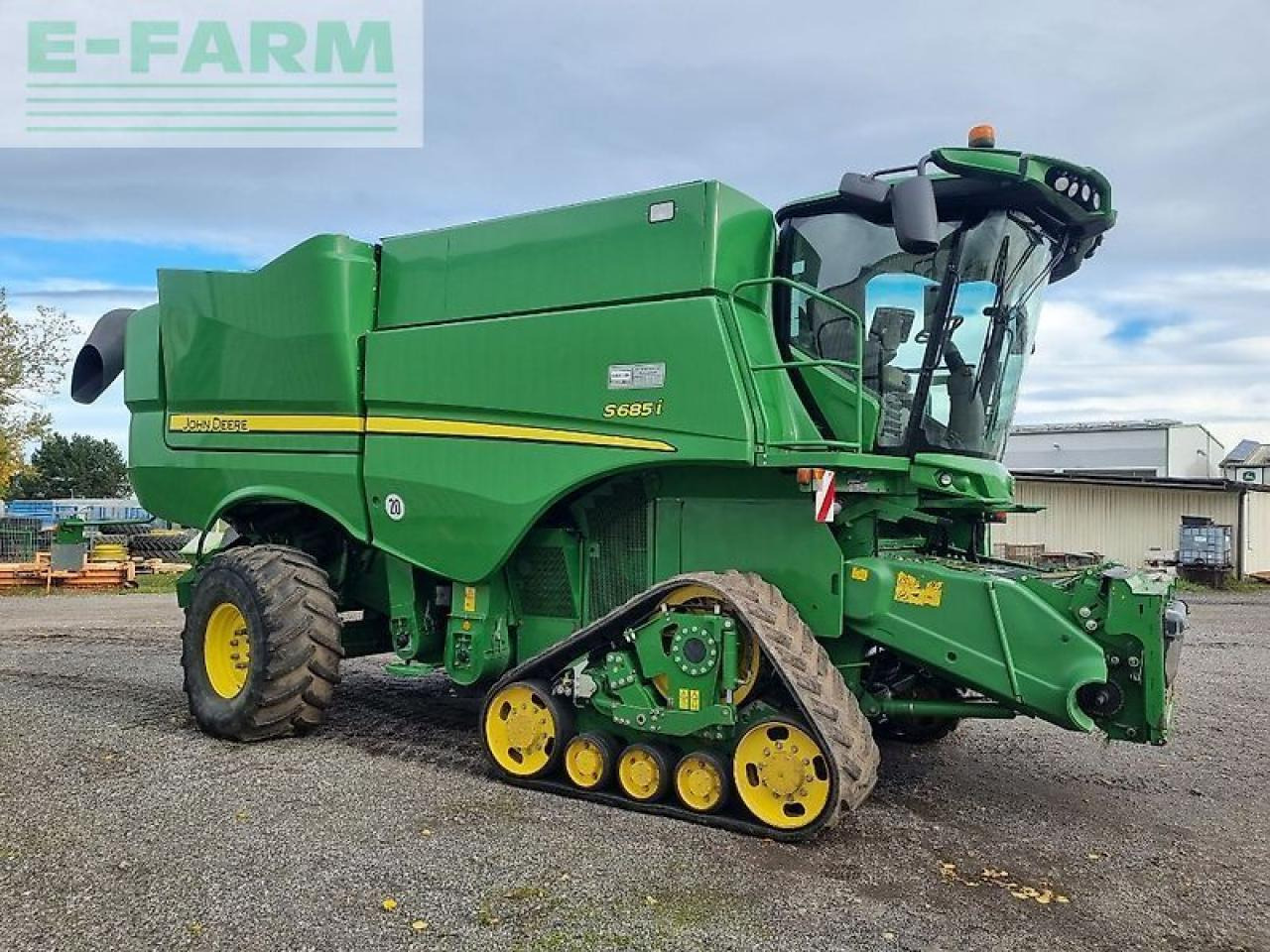 John Deere s685i my16 prod 20 - Combine harvester: picture 1 John Deere s685i my16 prod 20 - Combine harvester: picture 1