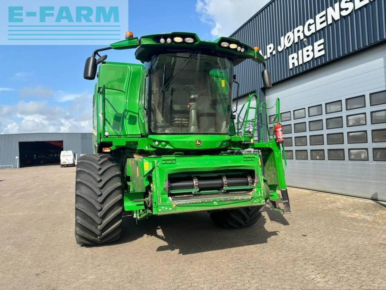 John Deere t 660 i 4wd - Combine harvester: picture 2 John Deere t 660 i 4wd - Combine harvester: picture 2