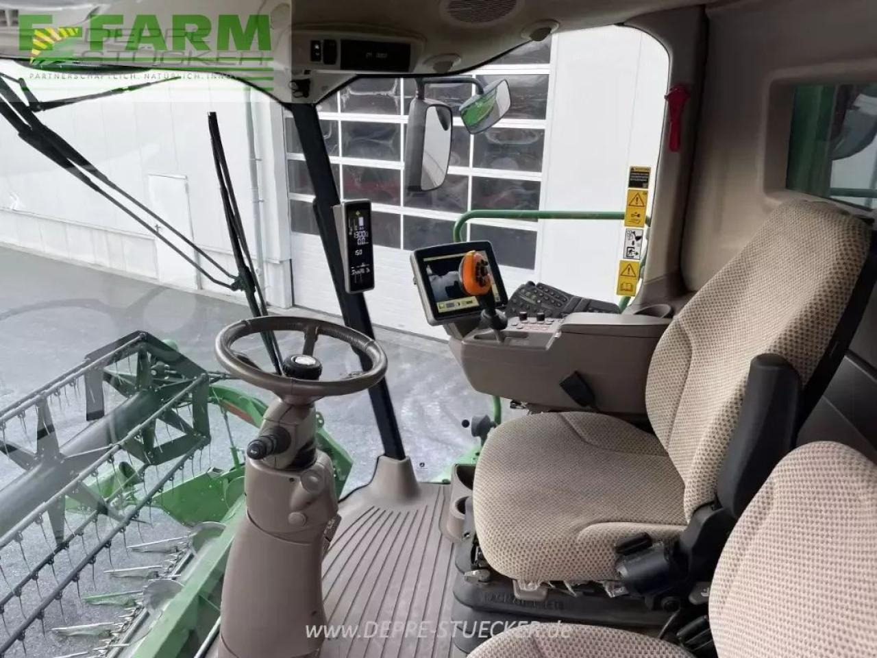 John Deere t550 mit 622r - Combine harvester: picture 5 John Deere t550 mit 622r - Combine harvester: picture 5