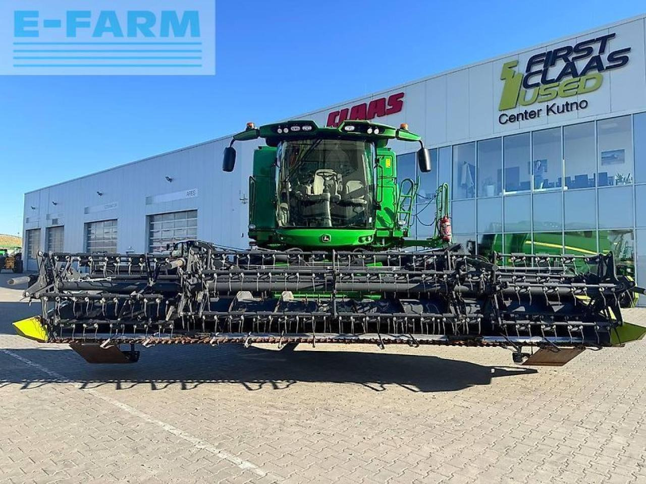 John Deere t560 - Combine harvester: picture 2 John Deere t560 - Combine harvester: picture 2