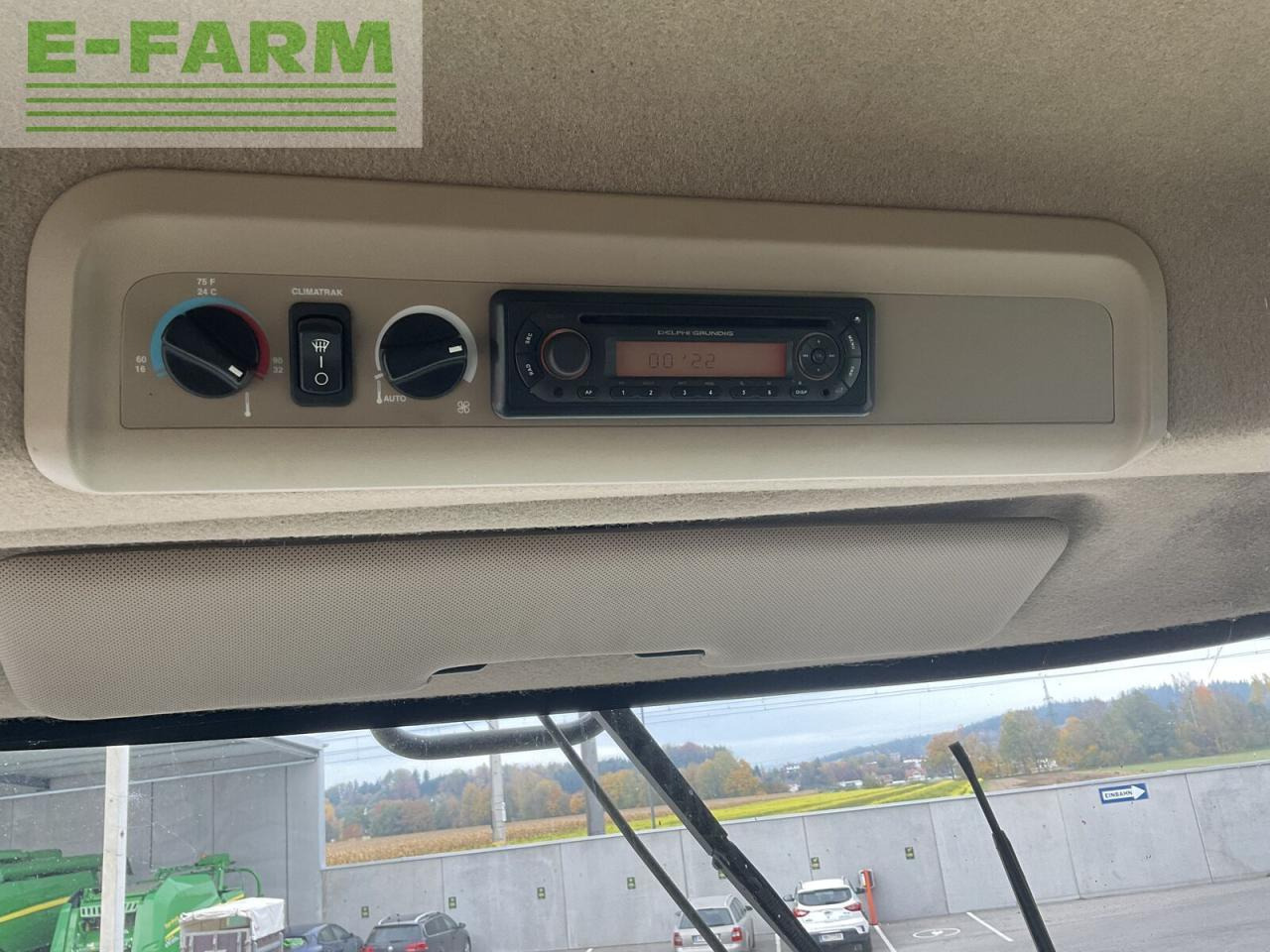 Combine harvester John Deere t560hm: picture 17