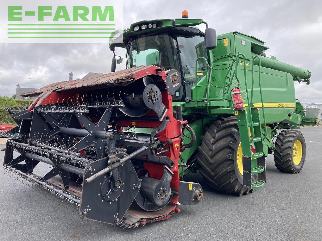 John Deere t660 - Combine harvester: picture 1 John Deere t660 - Combine harvester: picture 1