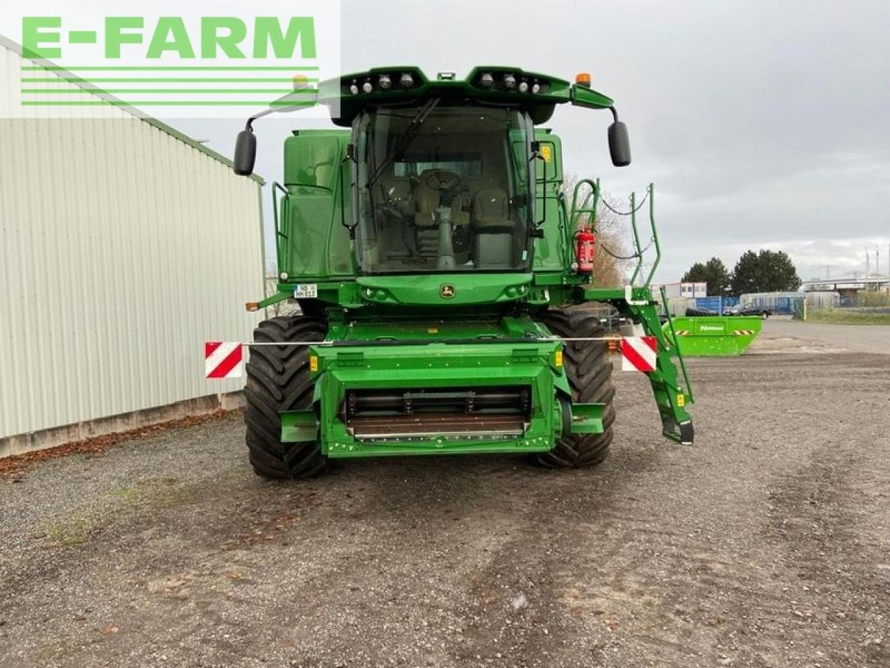 John Deere t660 my22 prod 30 - Combine harvester: picture 3 John Deere t660 my22 prod 30 - Combine harvester: picture 3