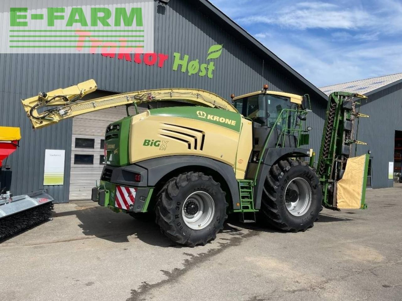 Krone big x 630 - Forage harvester attachment: picture 2 Krone big x 630 - Forage harvester attachment: picture 2