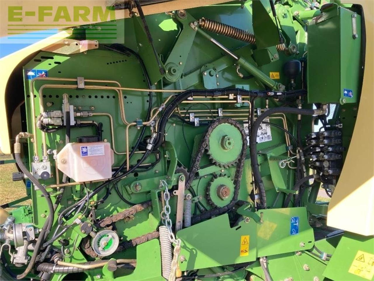 Krone comprima cv 150 xc - Square baler: picture 4 Krone comprima cv 150 xc - Square baler: picture 4
