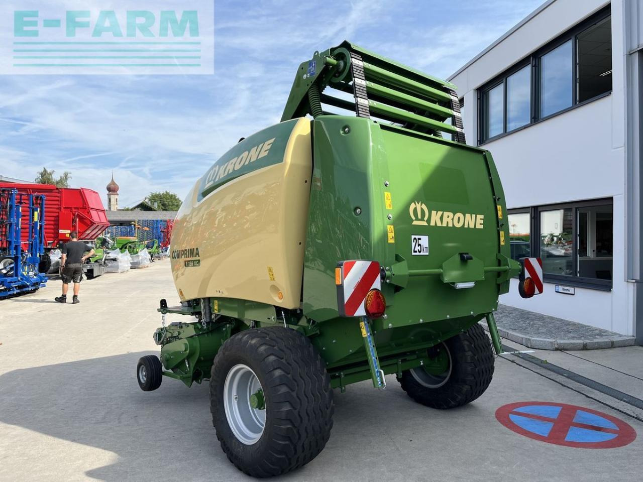 Krone comprima f155 xc - Square baler: picture 4 Krone comprima f155 xc - Square baler: picture 4