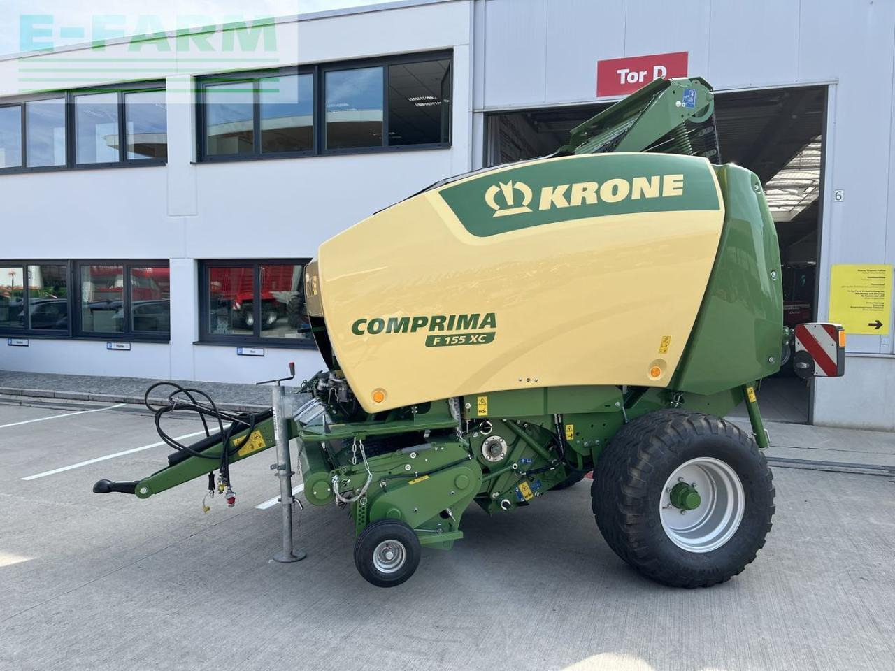 Krone comprima f155 xc - Square baler: picture 2 Krone comprima f155 xc - Square baler: picture 2
