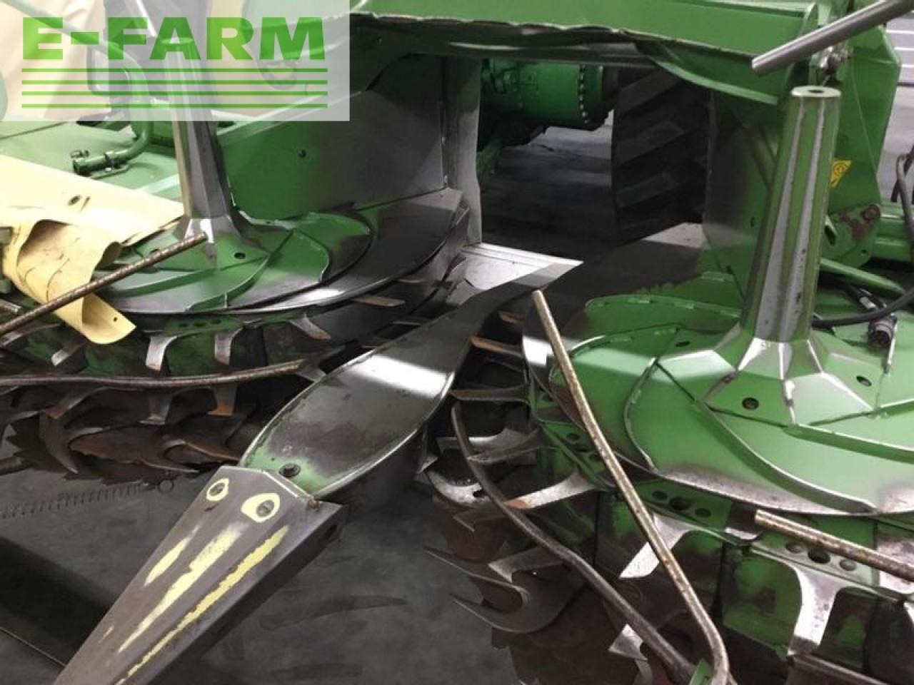 Krone easy collect 6000 fp - Corn header: picture 4 Krone easy collect 6000 fp - Corn header: picture 4